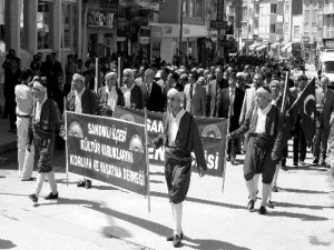 'Anadolu Yunustur Şiir Şöleni' başladı.