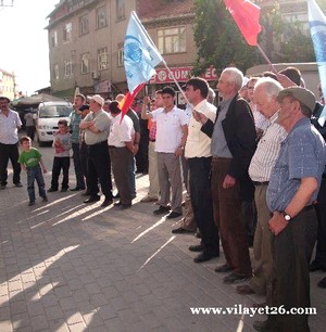 Domaniç'te İsrail'in yaptığı saldırı kınandı