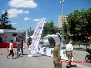 Trafik kazasını simülasyonla birebir yaşatıyor