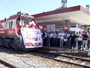 Pakistan'a ikinci yardım treni de Eskişehir'den yola çıktı.