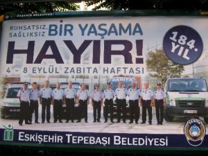 Zabıta haftasında afiş polemiği