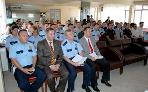 Afyonkarahisar'da her okulda polis görevlendirecek