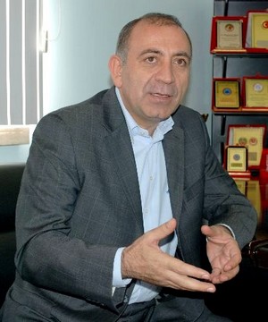 Gürsel Tekin: Türkiye'de organize hukuk kuruldu