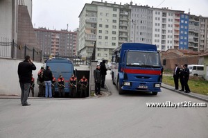 6 kişiyi öldüren zanlı İhsan Doğu’nun yargılanmasına başlandı.