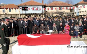 Şehit İsmail Saygılı, Afyonkarahisar’da son yolculuğuna uğurlandı.