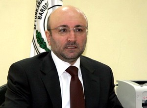 Turgay Şahin: Gazetecileri, millet adına karar veren mahkeme tutukladı.