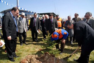 Ahmet Necdet Sezer Kampüsü’nde ‘Ağaç Dikme Şenliği’ düzenlendi.