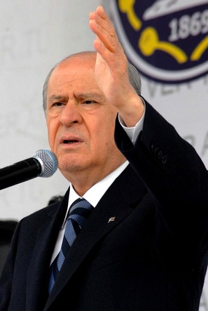 MHP lideri Bahçeli, Sandıklı Belediyesi’ni ziyaret ettikten sonra toplu açılış töreninde konuştu.