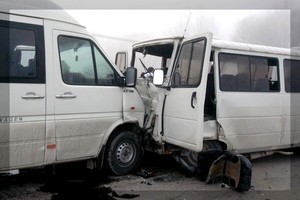 Kütahya'da trafik kazası: 19 yaralı