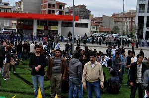 BDP'lilerin İstiklal Marşı provokasyonu