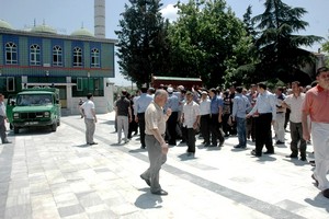 On yedi günlük yaşam mücadelesini kaybetti