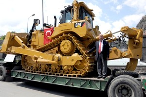 Afyonkarahisar'a 425 bin euroluk dozer