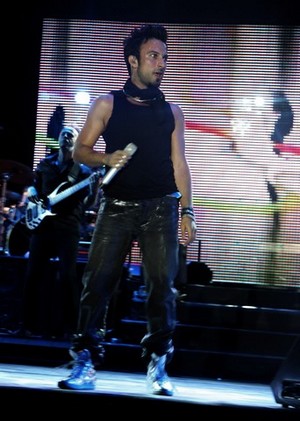 Tarkan, Bursalıları coşturdu