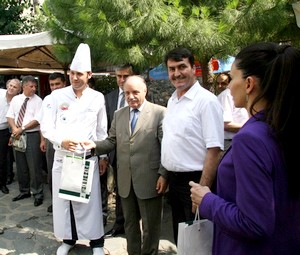 'Örnek işyeri’ projesinde esnaflara hijyen eğitimi verildi