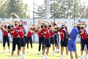 Eskişehirspor, yeni sezon hazırlıklarına tüm hızıyla devam ediyor.