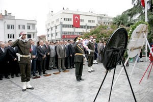 Bursa, iki bayramı birlikte kutluyor.