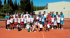 UÜ’de tenis turnuvası yapıldı