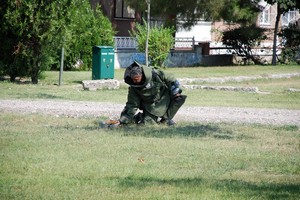 Jandarma komutanlığı yanındaki şüpheli paketten alarm sistemi çıktı