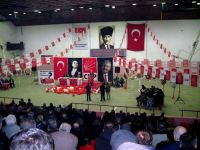 CHP İl Kongresi Atatürk Spor Salonu’nda yapıldı.