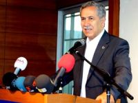 Arınç: Ucubenin gölgesinde Harakani türbesinin kalmasına tahammül edemezdik