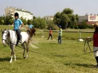 Uludağ Üniversitesi'nden tam gün yaz spor okulu