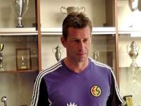 Skibbe: Pozitif enerjimizi Gençlerbirliği maçına yansıtmak istiyoruz