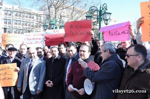 alkol-nedeniyle-artan-olaylari-protesto-edildi..jpg